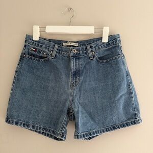 Tommy Hilfiger Vintage Blue Denim Women's Shorts Size 8